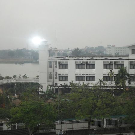 Holiday Diamond Hotel เว้ ภายนอก รูปภาพ