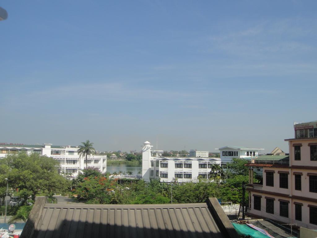 Holiday Diamond Hotel เว้ ภายนอก รูปภาพ