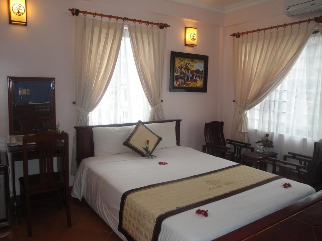 Holiday Diamond Hotel เว้ ภายนอก รูปภาพ